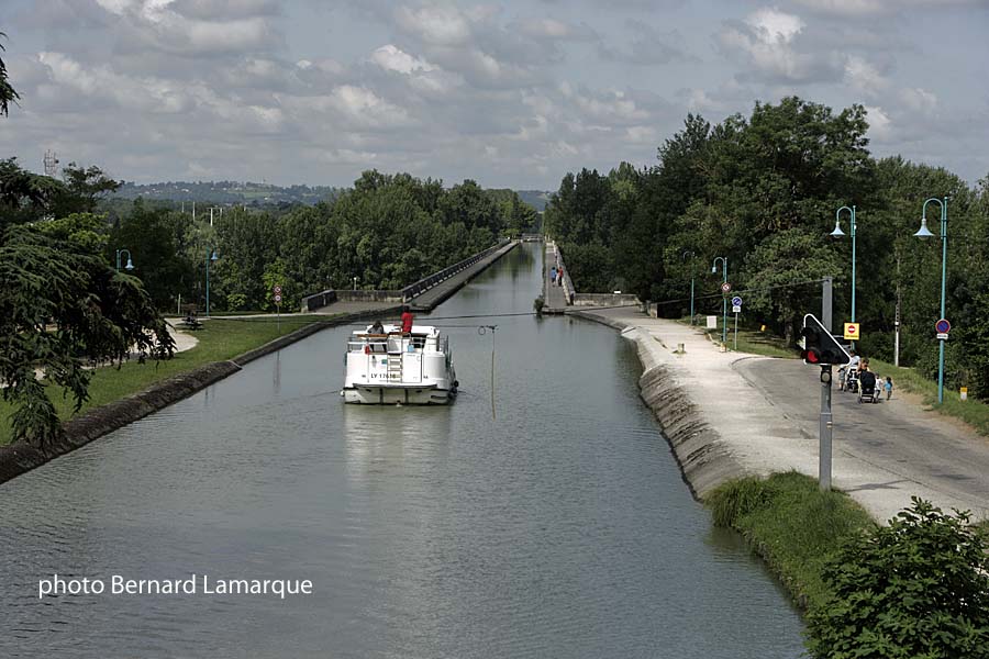 Pont canal d'Agen