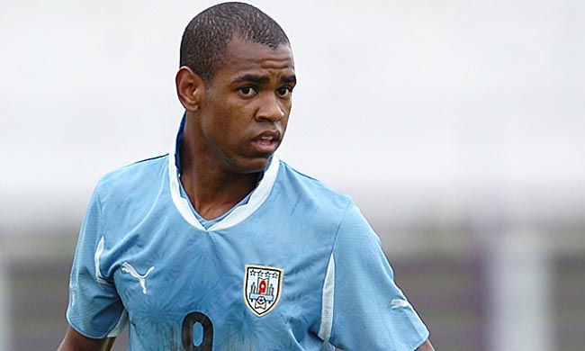 Premier but de la saison pour Diego Rolan