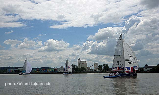 Run dans le port de la Lune