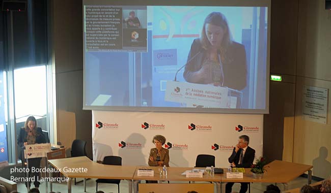 Axelle Lemaire amphithéâtre Badinter au Conseil Général Axelle Lemaire amphithéâtre Badinter au Conseil Général