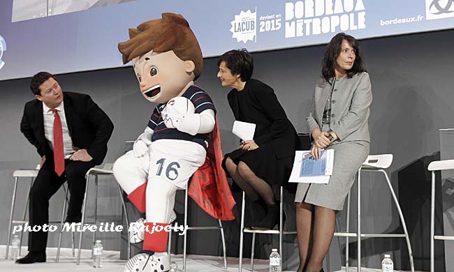 Frédéric Gilles, Super Victor, Arielle Piazza et Debra Manford