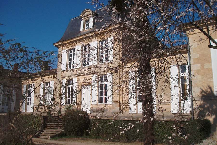 le Château d'Armajan à Preignac le Château d'Armajan à Preignac