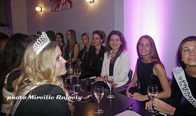Dernière soirée pour Julie Deces avec la couronne de Miss Prestige Aquitaine Dernière soirée pour Julie Deces avec la couronne de Miss Prestige Aquitaine