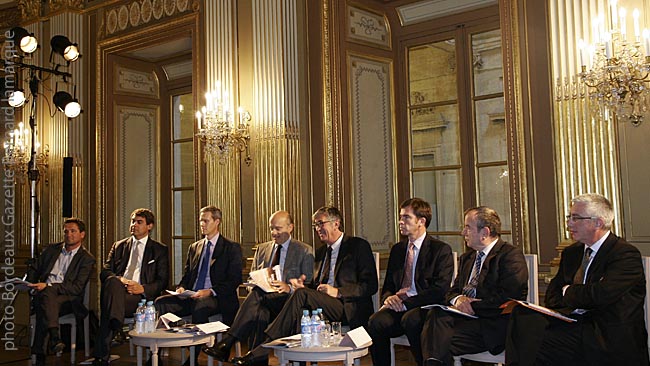 Laurent Maupilé, Ludovic Freygefond, Thomas Wolf, Alain Juppé, Stéphane Delaux, Bernard Farges, Alexandre Zhendre et Hervé Gillé