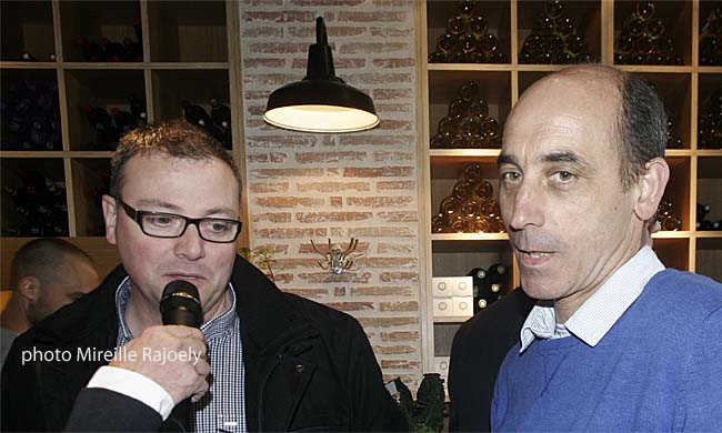 Nicolas Frion avec Olivier Porteaud de la Ferme de la font des loges