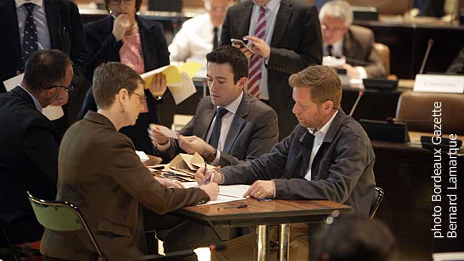 Dépouillement du vote à la CUB