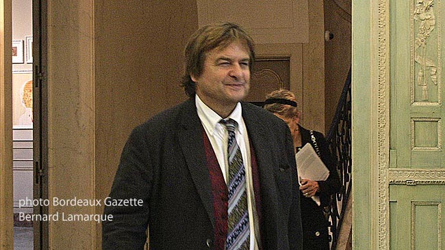 Bertrand Vergely visite le centre culturel