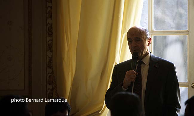 Alain Juppé répond aux questions Alain Juppé répond aux questions
