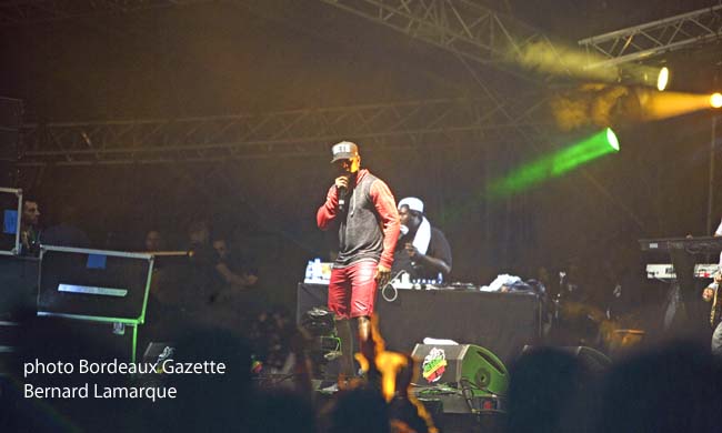 MR Vegas sur la scène "Matty Dread"