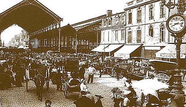 Les Capucins avec la halle Baltard