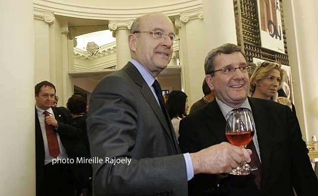 Alain Juppé, maire de Bordeaux et Régis Labeaume, maire de Québec Alain Juppé, maire de Bordeaux et Régis Labeaume, maire de Québec