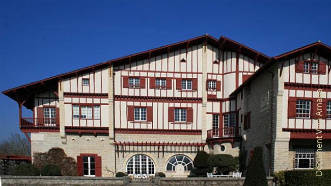 Villa Arnaga , style Néo-basque Villa Arnaga , style Néo-basque