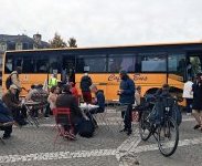 À Bordeaux, le Coffee Bus 33 sert aussi la solidarité