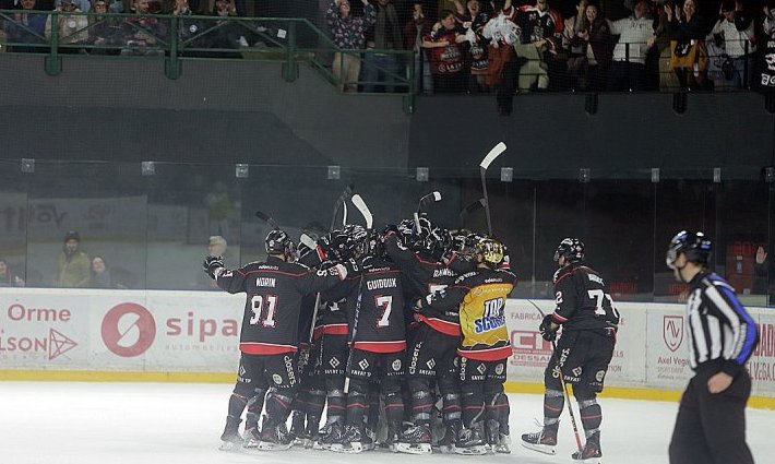 Les Boxers ont le gros orteil en finale