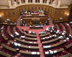 Entre avantages cachés et prébendes, le monde politique rechigne à se réformer … 