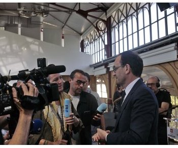Bordeaux : les premières mesures de Cazenave déjà contestées