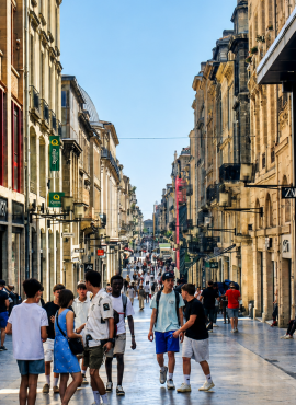 Commerce à Bordeaux : le centre-ville plaît encore, mais son accès inquiète