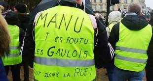 À Bordeaux, des milliers de manifestants et des tensions