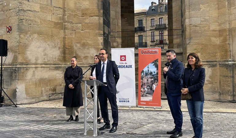 Bordeaux retrouve la flèche Saint-Michel après cinq ans de travaux