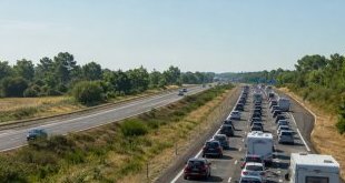 Départs en vacances : samedi rouge sur l'A10 vers Bordeaux