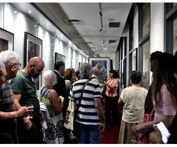 À Bordeaux, trois regards féminins sur les fêtes valenciennes