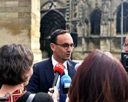 Canicule et dette : Bordeaux face au prix de son adaptation
