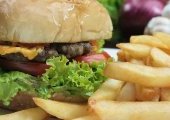 À Bègles, dix spécialistes du burger s'affrontent et le public vote