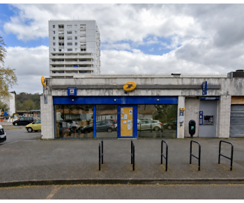 À La Benauge, La Poste ferme et la proximité passe un test