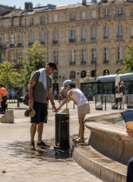 Canicule à Bordeaux : la Ville active son plan, l'opposition alerte