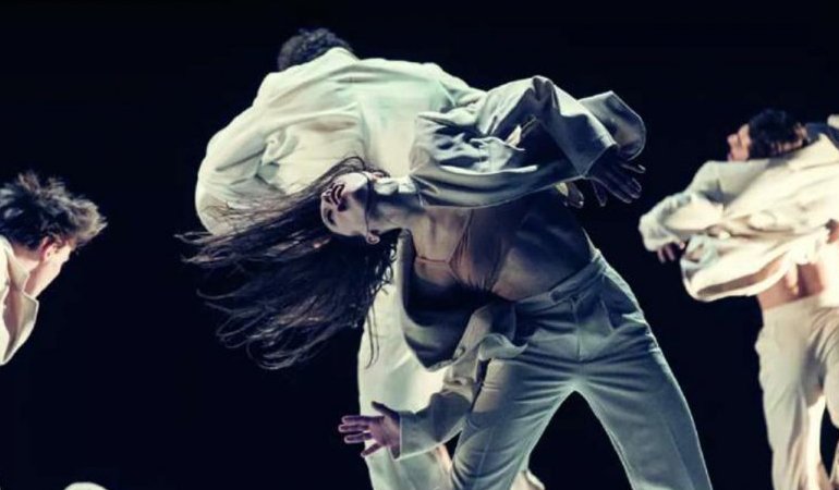 À Bordeaux, le Ballet de l'ONB fait entrer la danse dans la joie