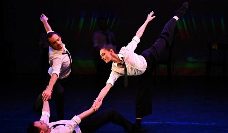 Quand les chansons de Brel sont dansées… Debout et magique !