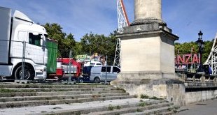Bordeaux : la Foire aux Plaisirs ouvre avec une soirée solidaire