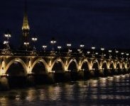 Bordeaux rallume la lumière : fin des nuits dans le noir