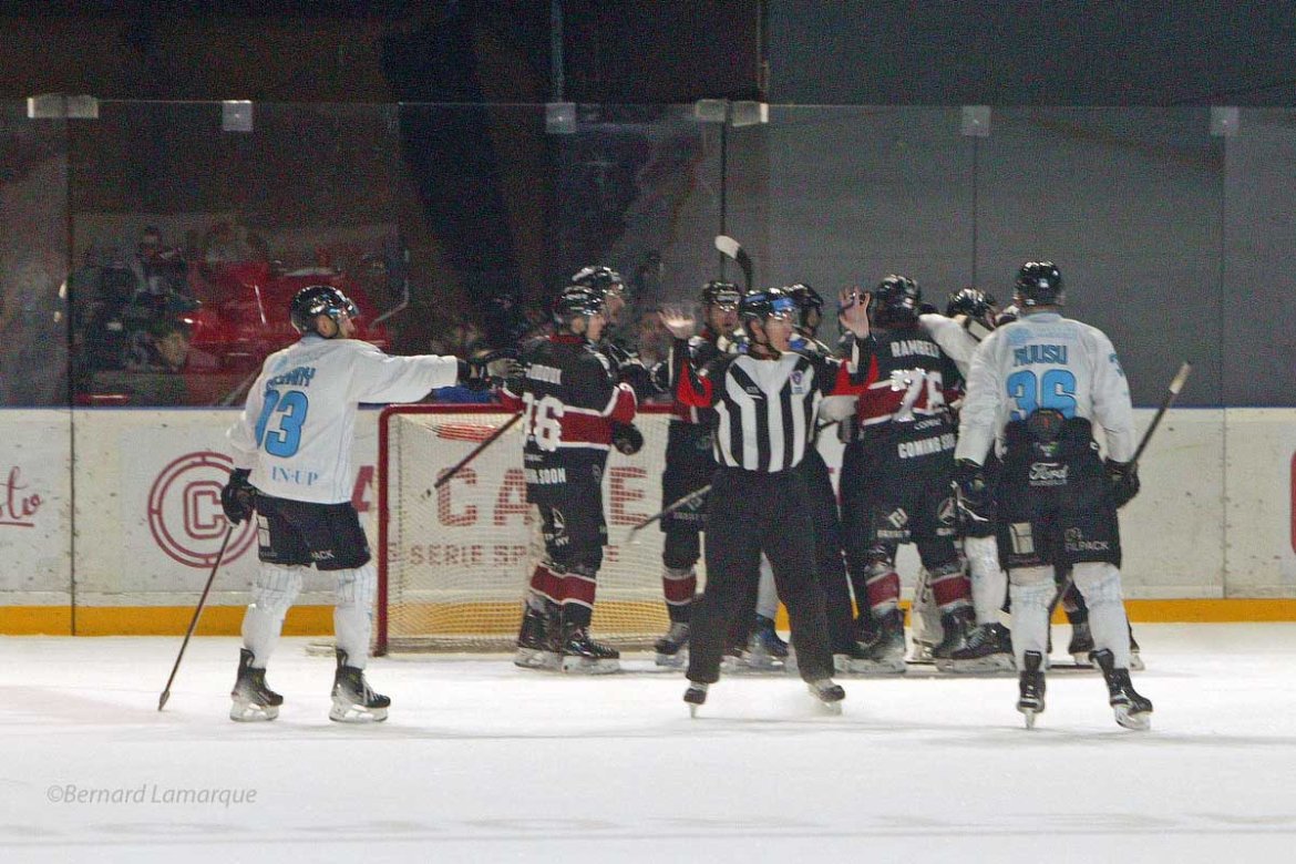 Les Boxers perdent le match 2 face aux Spartiates