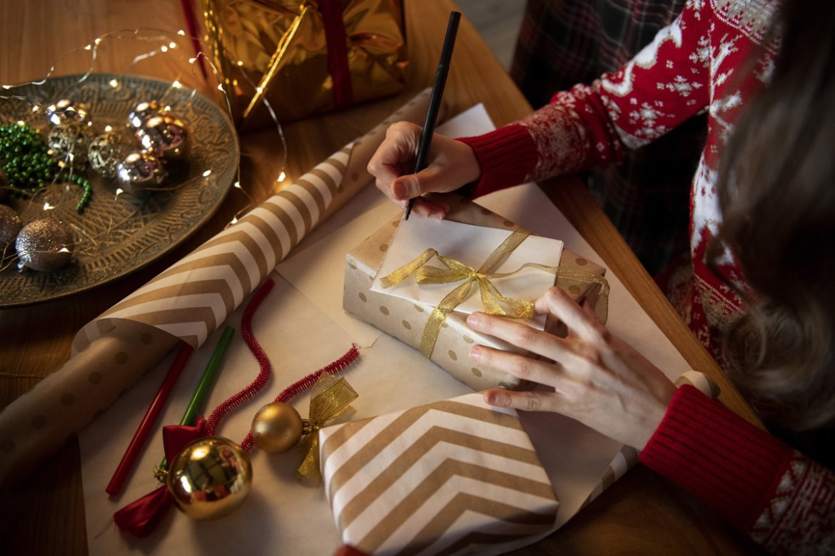 Noël 2025 : idées de cadeaux culturels et jeux à partager