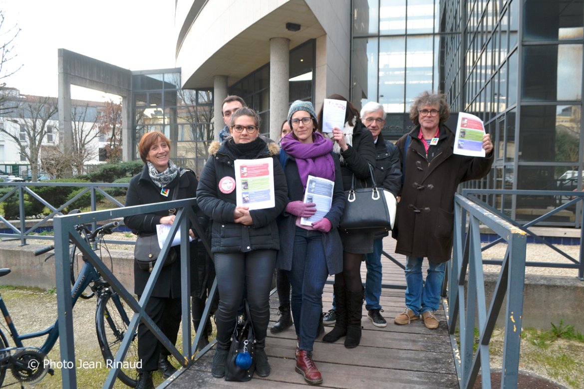 Les stylos rouges bordelais passent à l'action