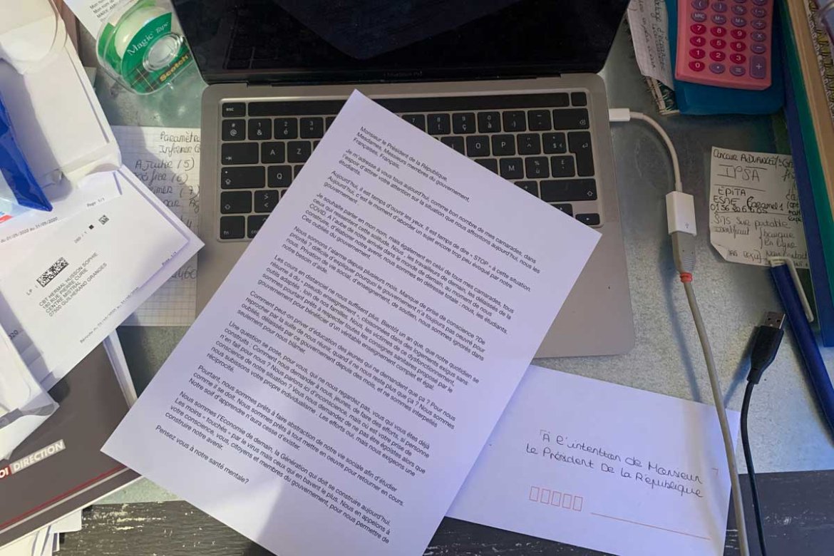 Lettre à Emmanuel Macron : « Tout ce que nous souhaitons, c'est étudier », Marie-Amélie, 20 ans