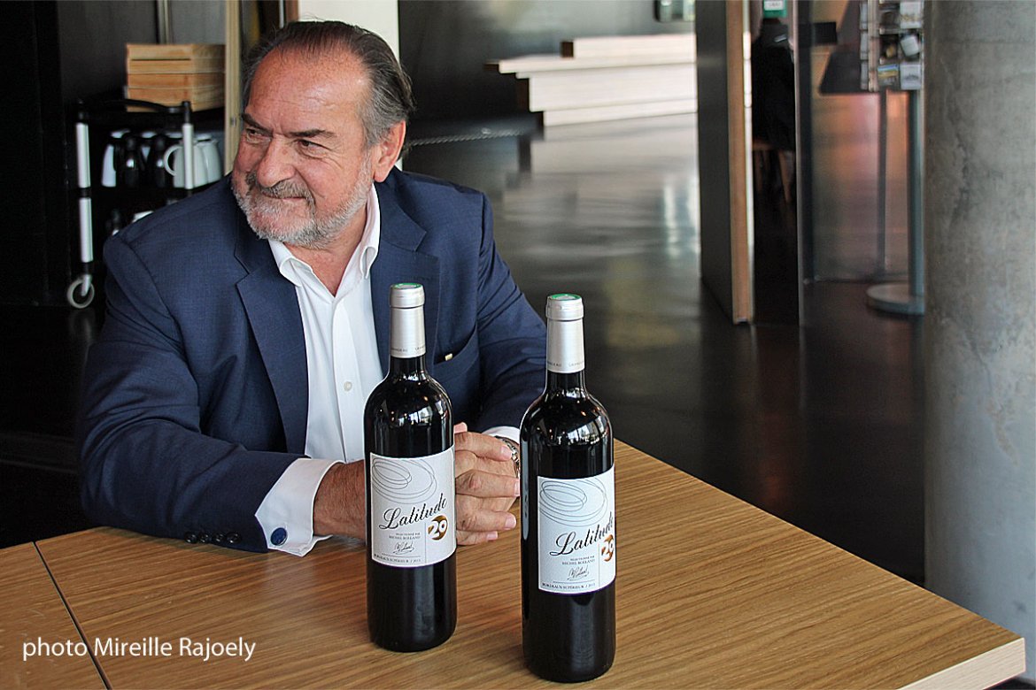 Michel Rolland porte la cuvée Latitude 20 sur les fonts baptismaux