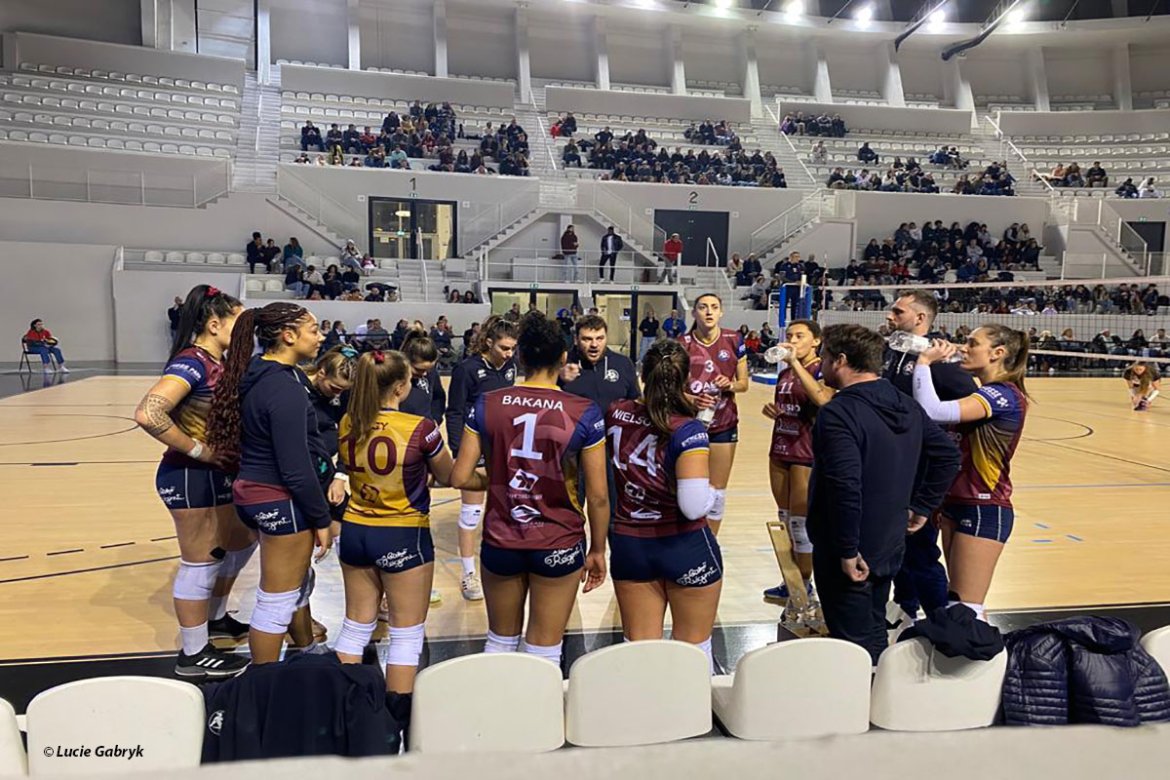 Volley-ball (Elite F) : Les Burdis remportent leur 7ème victoire consécutive en 2023