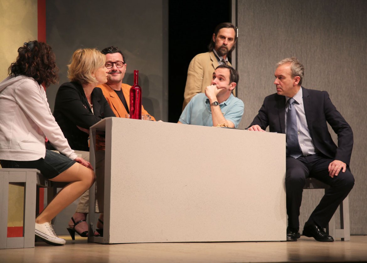 DEUX MENSONGES ET UNE VÉRITÉ aux Salinières.